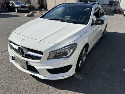 ★　メルセデスベンツ　CLA250　★